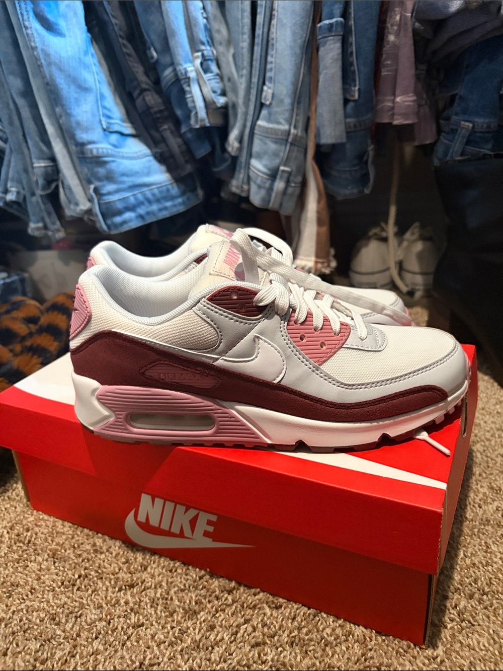 Nike Women’s Air Max 90 in White, Pink, Burgundy